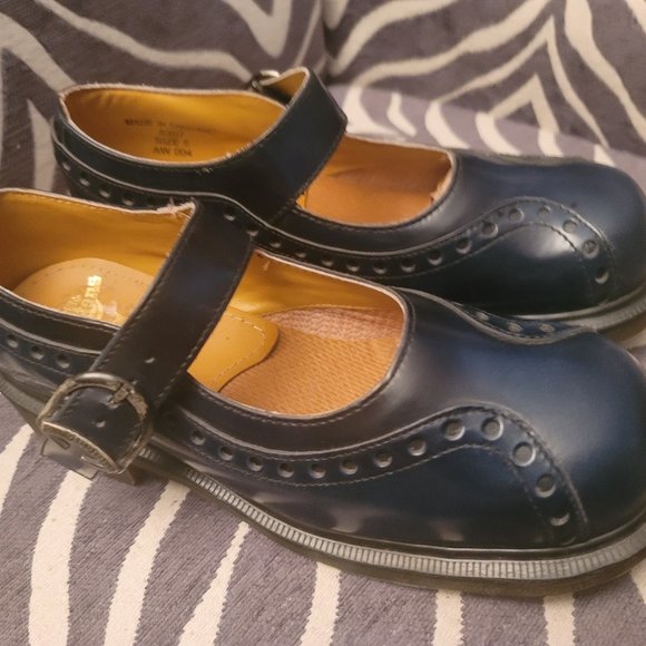 Blue Dr. Martens MIE Vintage Brogue Detail Mary Janes SIZE UK 5 US 7 - Picture 10 of 16